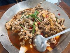 -昱龙大盆牛蛙馆(三兴街总店)