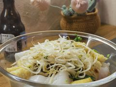 -满格嗦新疆椒麻鸡火锅.炒米粉(川大江安校区店)
