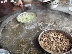 -周记翘脚牛肉