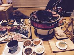 -炙忧烤肉屋(中国铁建广场店)