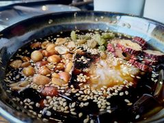 -三个四川人火锅(华联商厦店)