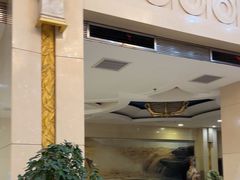 -碧中海汤泉汗蒸酒店