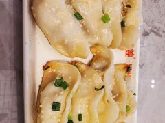 牛肉鍋貼-小姜锅贴(凤凰街店)