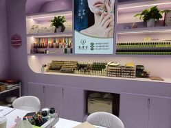 -孔雀手美甲美睫护理