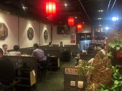大堂-宽板凳老灶火锅(南礼士路店)