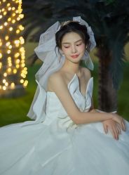-LAFINE 兰斐婚纱礼服馆