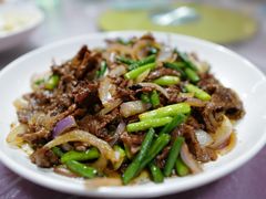 蒜苗炒牛肉-健跳小海鲜(人民路店)