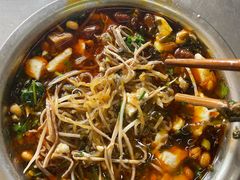 -老五鸡丝豆花面粉(瑞金北路68号院店)
