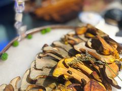 -芸山季·云南山珍菌火锅(人民广场来福士店)