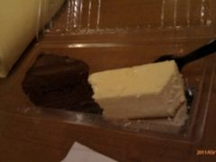 致命巧克力&原味芝士-榖屋house of flour(张江首店)