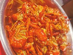 -琥珀老六龙虾(四里河店)