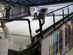 -Hopo Snow 城市滑雪空间(来福士广场购物中心店)