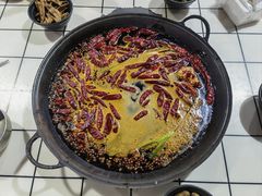 -铜元老码头鳝鱼火锅