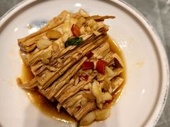 -朱记乳鸽王·非遗石岐乳鸽·全鸽宴(大兴旗舰店)