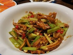 -醉美东江·三文鱼·烧鸡公