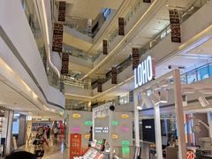 -LuOne凯德晶萃广场(徐家汇路店)
