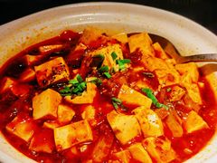 -肆海小川菜酒馆Wine Bistro (青年路店)