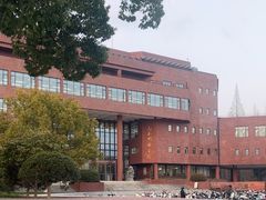 -上海交通大学闵行校区-包玉刚图书馆