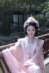 -一揽芳华汉服旗袍体验馆(拙政园店)