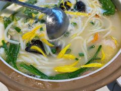 -云海肴·汽锅鸡·云南菜(天山百盛优客店)