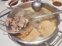 -浪里寻·臻牛养生牛肉火锅(方圆荟店)