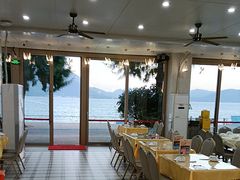 -鹏城人家海鲜酒家·23年老字号(较场尾店)
