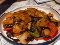 -奉天掌柜·非遗猪手·笨饺子(崇山路店)