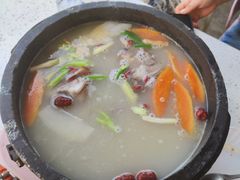 -墨脱石锅椰子鸡•海鲜糟粕醋(榆亚路店)