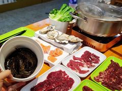 -养牛邓·潮汕牛肉海鲜自助火锅(广州店)