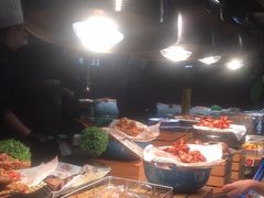 -V-ONE西雅图海鲜自助餐厅(仓山万达广场店)