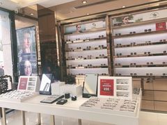 -博士眼镜(东莞中环财富广场店)