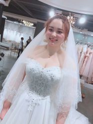 -艾米丽婚纱礼服