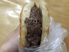 牛肉烧饼-老西关黄老太牛肉烧饼