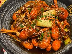 -肥肥虾庄·金牌油焖大虾(杨园滨江时代walk店)