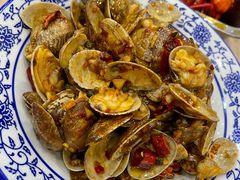 -江城燕子大排档(江汉路步行街店)