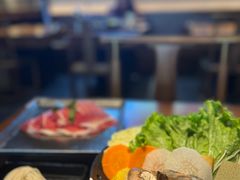 -呷哺呷哺(松北万象汇店)