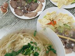 -正宗胖子抻面馆(岭东路店)