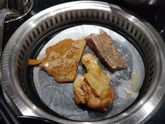 -钱小主·自助回旋烤肉火锅餐厅(东方新天地店)