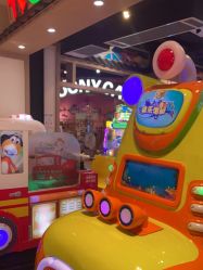 -卡通尼乐园(新达汇三林店)