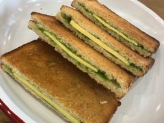 咖椰吐司-HELLO 27 意面·沙拉·帕尼尼