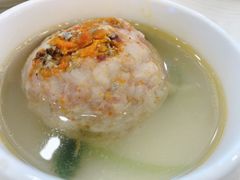 蟹粉狮子头-怡园饭店-餐厅(四望亭店)