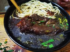-小龙大肉面馆