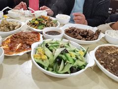 -满口香饭店