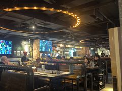 -麦凯伦烧烤·精酿超级工厂店(金桥总店)