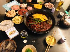 -岗上渣渣老火锅(两路口店)