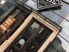 -I HOLIC艾豪丽披萨(KKone店)