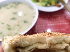 吊炉烧饼-教师之家赵家羊汤馆(东青龙街店)