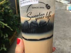 -85度C(生甜甜圈研究工坊·上海局门店)