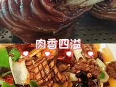 -三锅莊·牦牛肉火锅·香格里拉特色藏餐宴请餐厅(菱角塘路店)