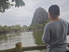 -星湖旅游景区七星岩